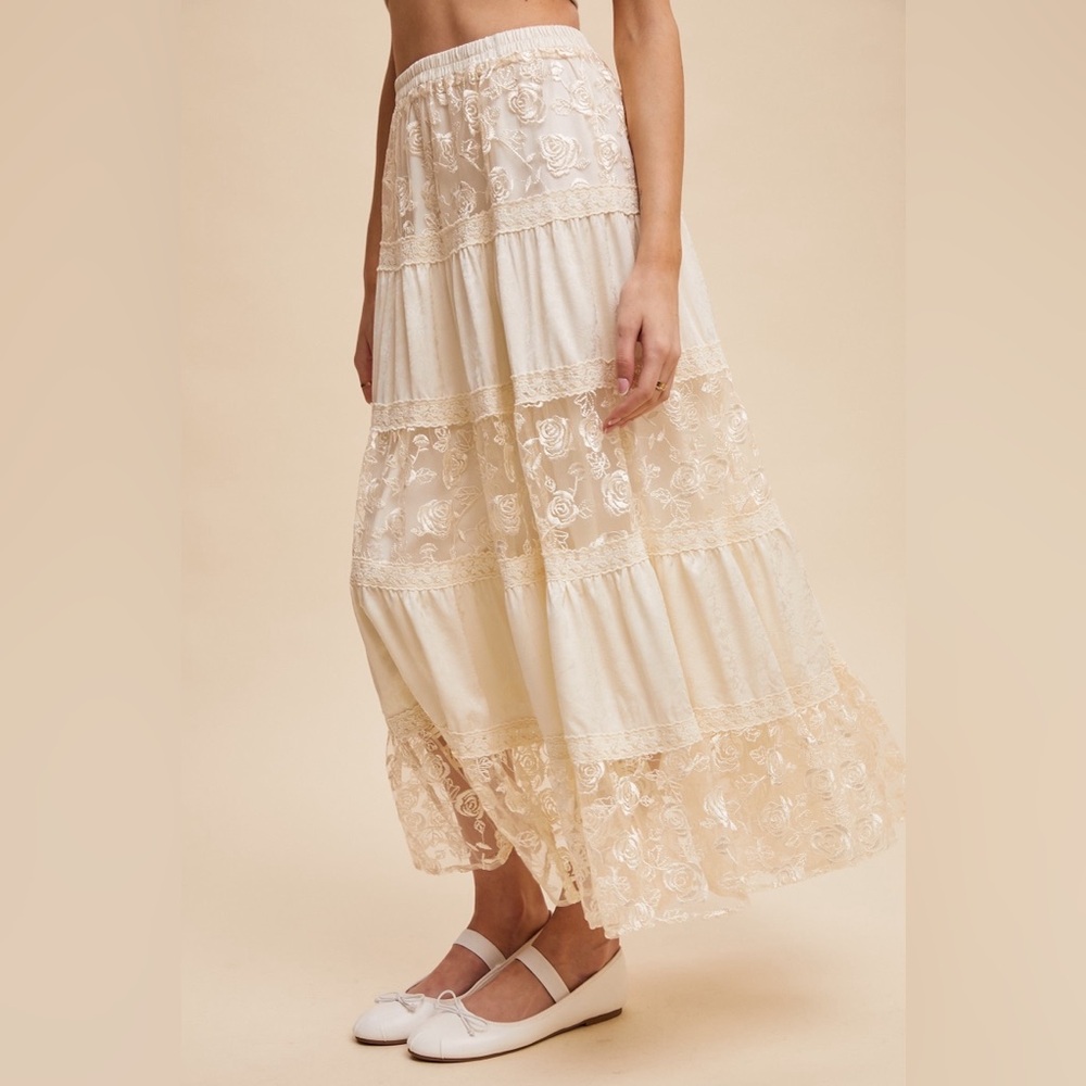 Floral Lace Embroidered Tiered Maxi Skirt - Listicle - Picture 5 of 6
